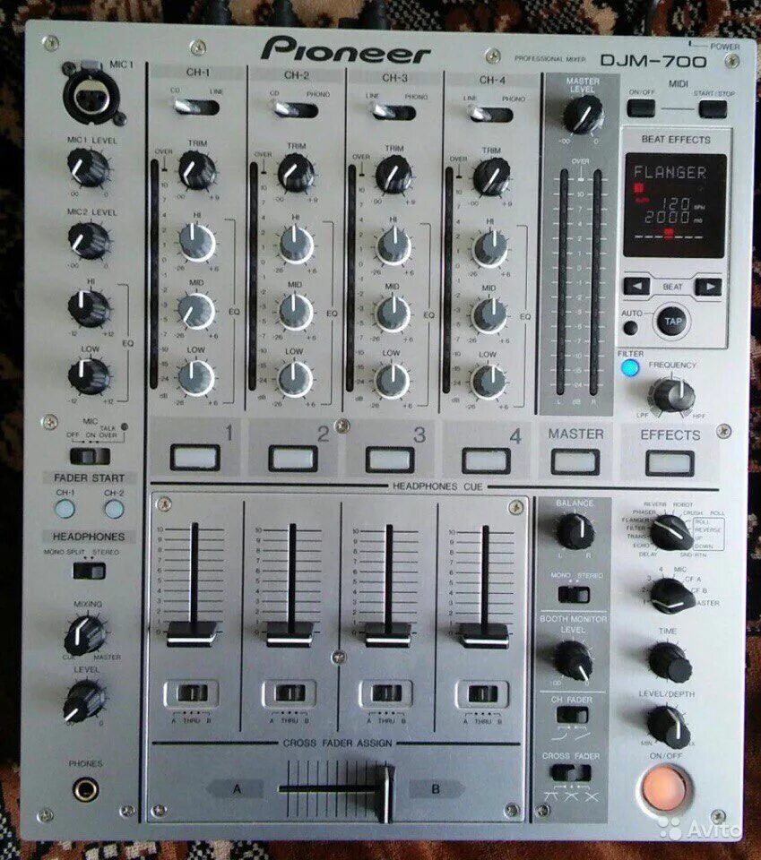 DJ-пульт pioneer DJM-500-700