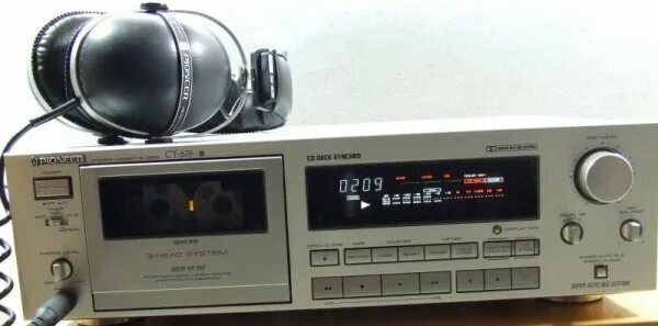 Дека кассетная Pioneer CT-676